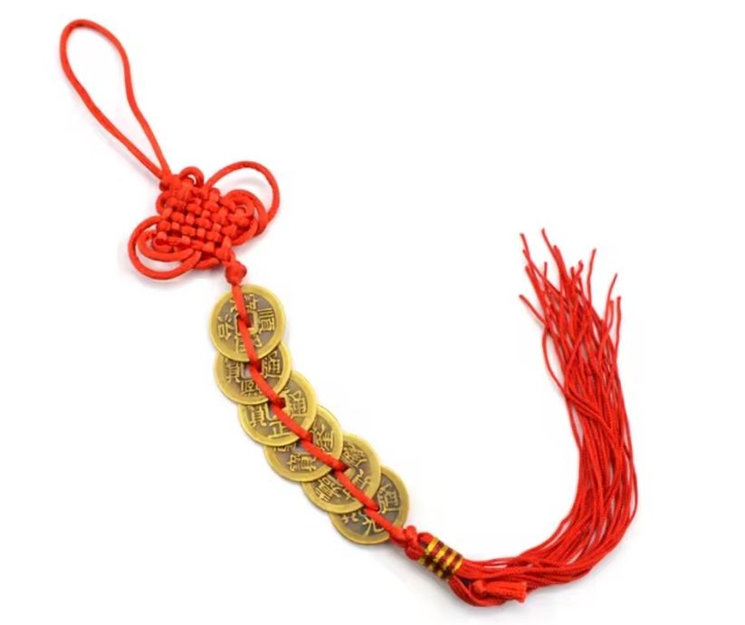 Amuleto Feng Shui Moedas IChing Nó Chinês Vermelho 36cm Modelo Fortune Divine